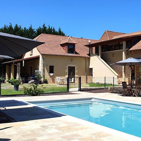 モンティニャック Le 4 Bed & Breakfast エクステリア 写真