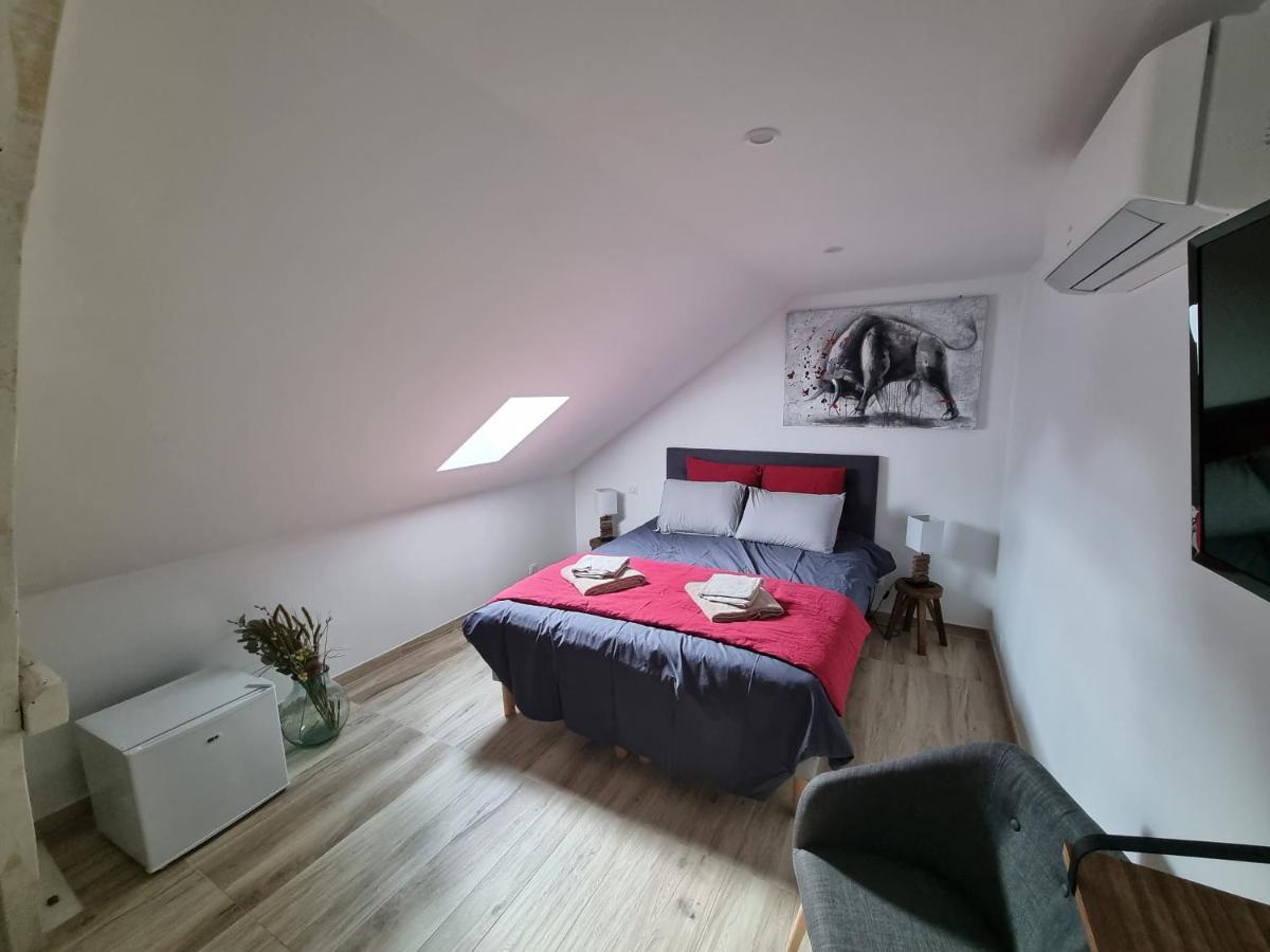 モンティニャック Le 4 Bed & Breakfast エクステリア 写真